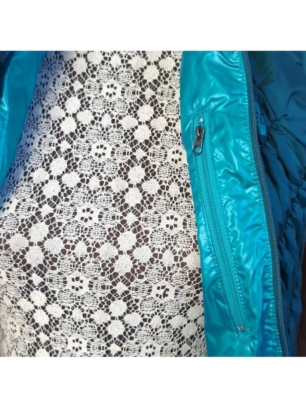 MEC Uplink Ruched Vest - Picture 8 of 11